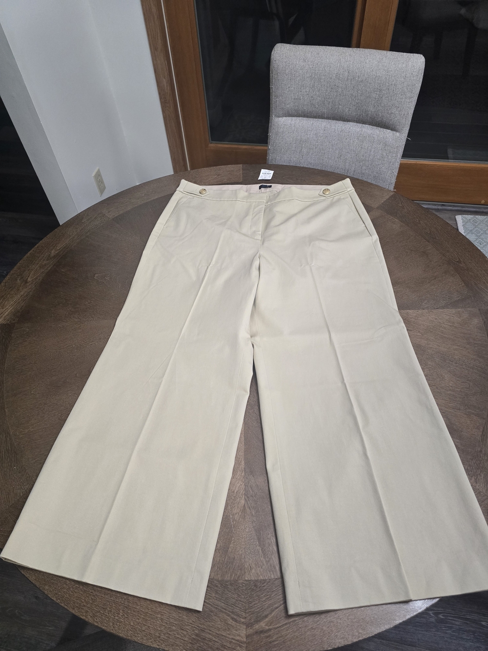 J. Crew NWT Size 18 Cropped Wide-Leg Pants in Light Beige Khaki Sailor Button